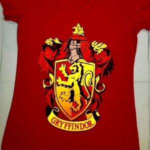 (Harry Potter) Gryffindor V-neck Tee
